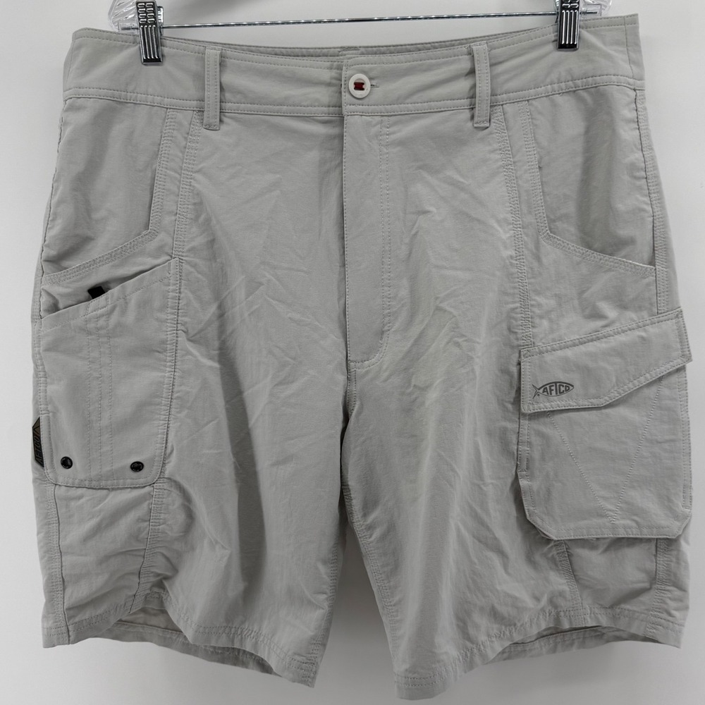 AFTCO Mens Grey Tactical Fishing Cargo Shorts Size 38 Nylon Stretch Plier Pocket